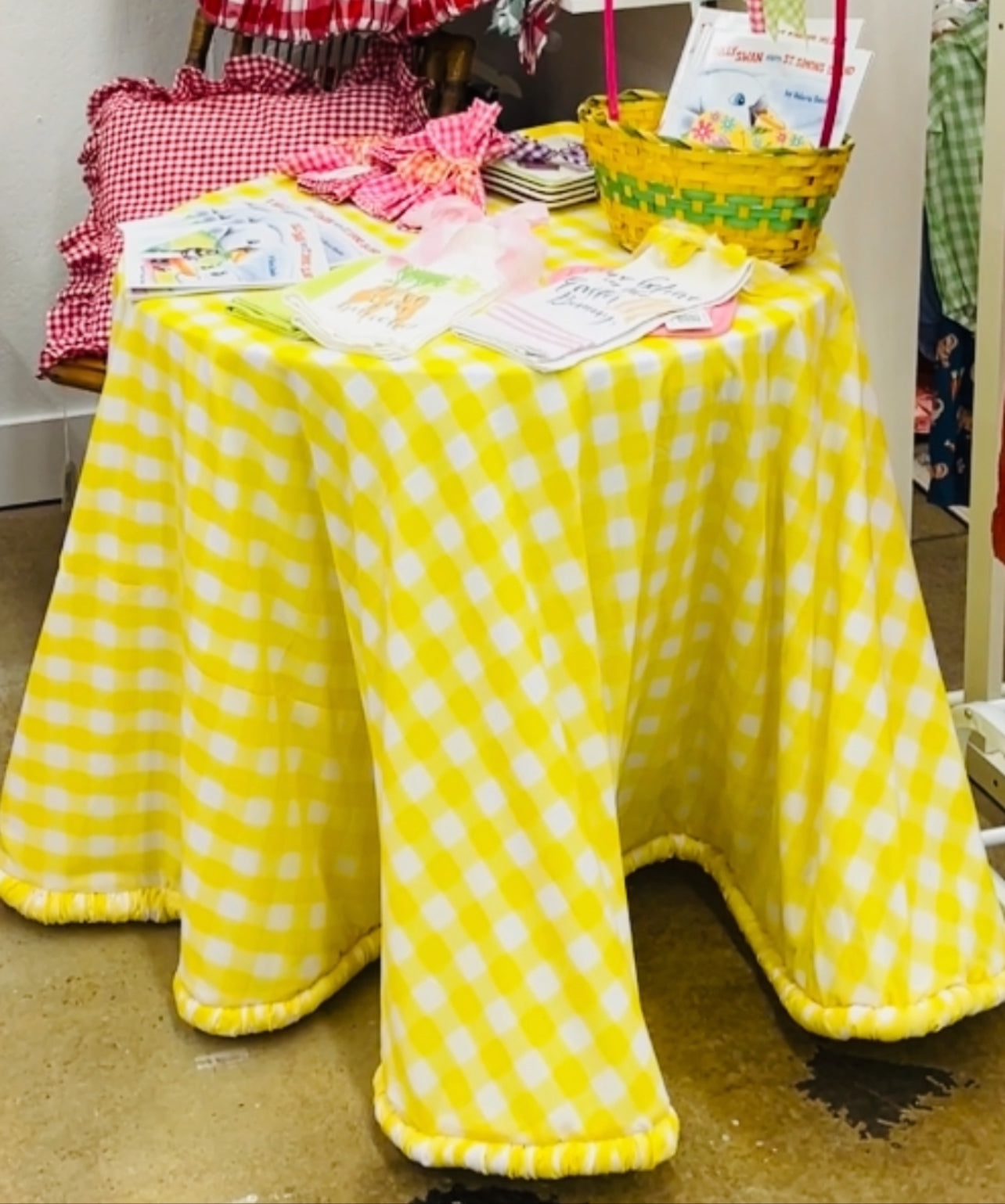 NOW TAKING ~PRE ORDERS~ FOR OUR CUSTOM TAILGATE TABLE SKIRTS!